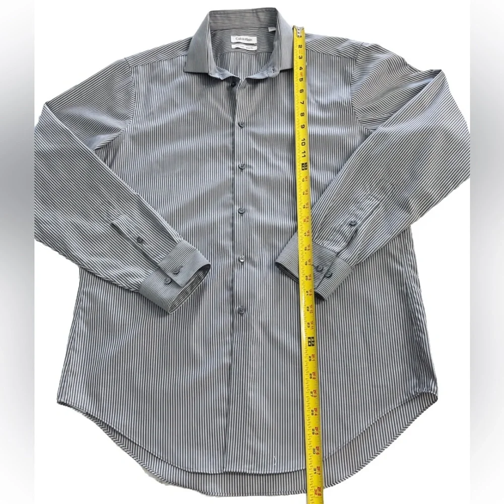 Calvin Klein Non Iron Slim Fit Striped Button Down Shirt Men 16 34/35 Gray White - Picture 4 of 6